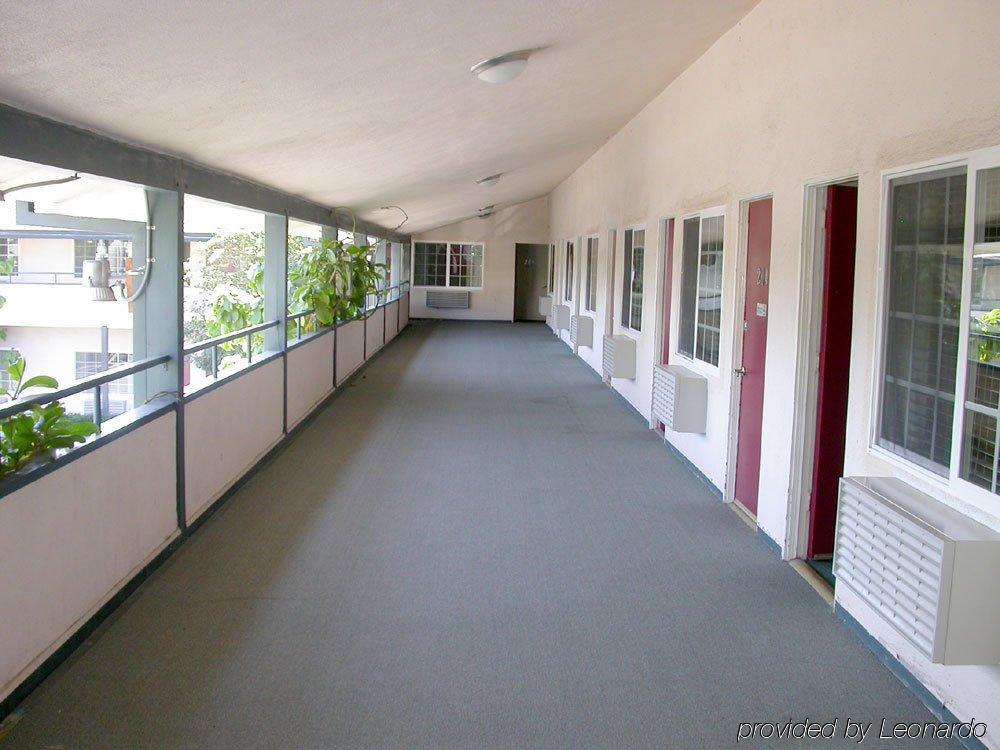 Rose Garden Inn Santa Barbara Exterior photo